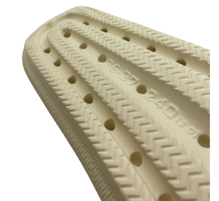 Dámské pěnové žabky na model 21816036 - Outhorn Dámské pěnové žabky na model 21816036 - Outhorn