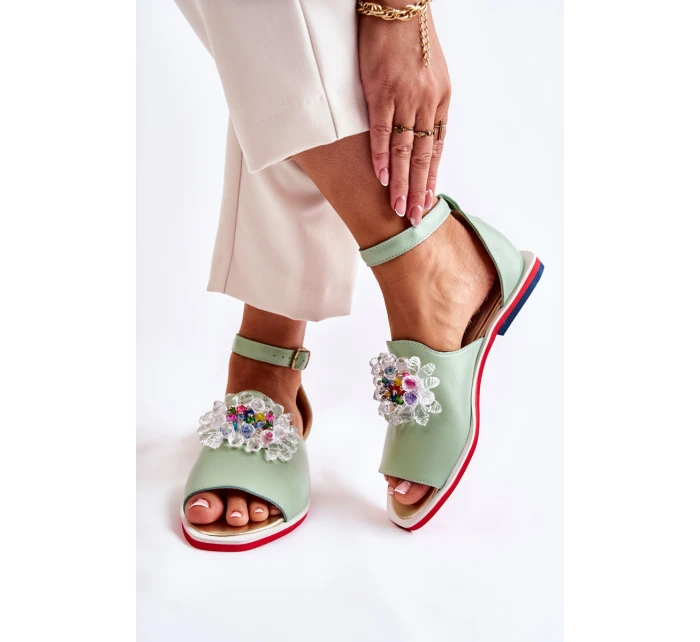 Dámské kožené sandály s zdobením zelená Nevassa Dámské kožené sandály s zdobením zelená Nevassa