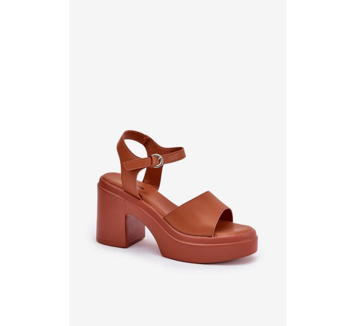 Dámské Sandály Na Podpatku A Platformě Z Eko Kůže Camel model 21687160 - Boto Dámské Sandály Na Podpatku A Platformě Z Eko Kůže Camel model 21687160 - Boto