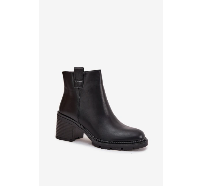 Zateplené dámské kotníkové boty z eko kůže na podpatku černé model 21711683 - Boto Zateplené dámské kotníkové boty z eko kůže na podpatku černé model 21711683 - Boto