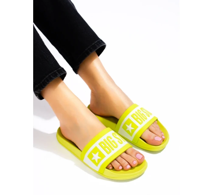 Stylové dámské model 18476498 nazouváky bez podpatku