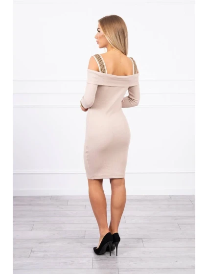 Šaty se širokými ramínky béžové Šaty se širokými ramínky béžové