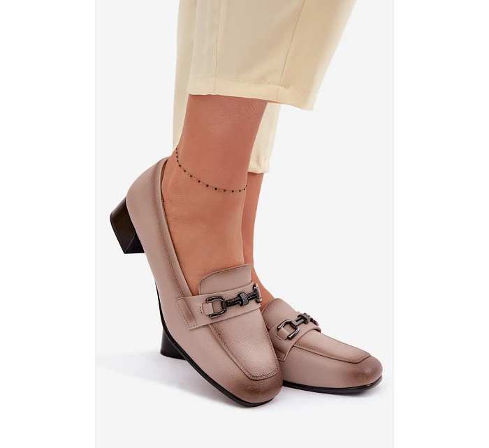 Kožené dámské lodičky na klínu s ozdobou Vinceza 39978 béžové
