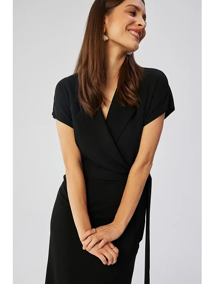 model 19647391 Košilové šaty s páskem na zavázání černé - STYLOVE model 19647391 Košilové šaty s páskem na zavázání černé - STYLOVE