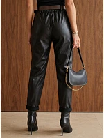 Spodnie damskie woskowane z paskiem czarne FashionStreet UY3146 Spodnie damskie woskowane z paskiem czarne FashionStreet UY3146