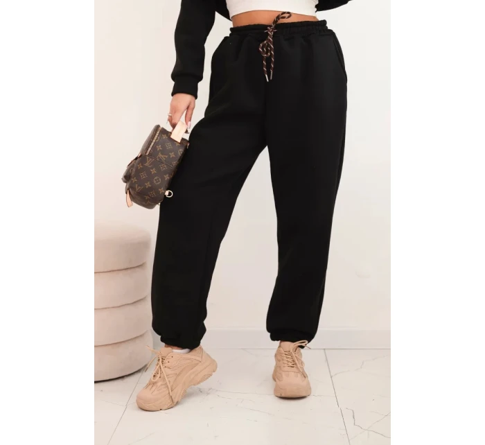 Dámský teplákový komplet zateplený z bavlny s kapucí černý