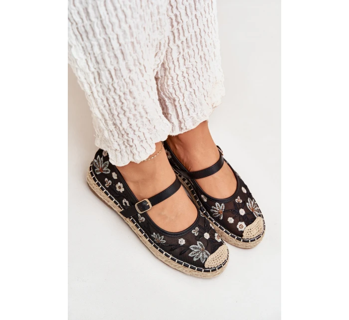 Síťované espadrilky s výšivkou na platformě černé model 21700046 - Boto Síťované espadrilky s výšivkou na platformě černé model 21700046 - Boto