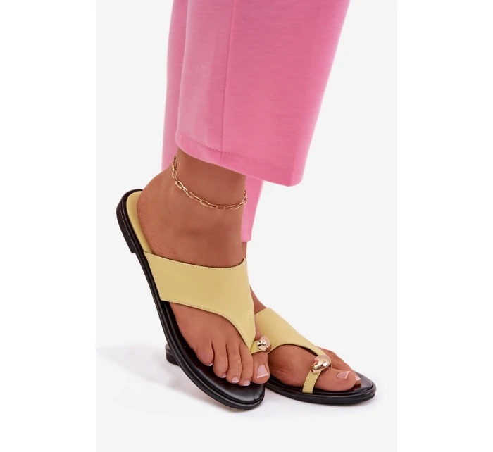 Dámské ploché eko kožené nazouváky se zlatým detailem Žluté Lavessa