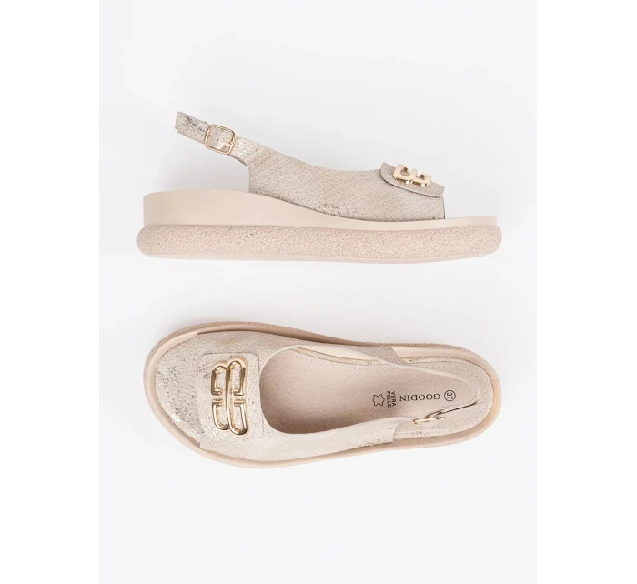 Dámské sandály na klínku  model 21137817 - GOODIN