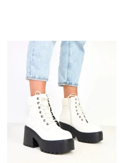 Boty na podpatku model 217926 Solea