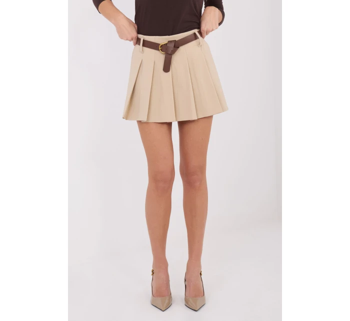 Kraťasy s sukňovou dolní částí model 222214 Rue Paris Kraťasy s sukňovou dolní částí model 222214 Rue Paris