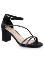 Dámské ažurové sandály béžové model 21904482 - Sabatina