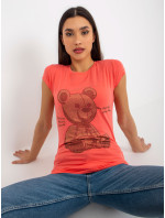 Korálově vypasované tričko s aplikací medvídka