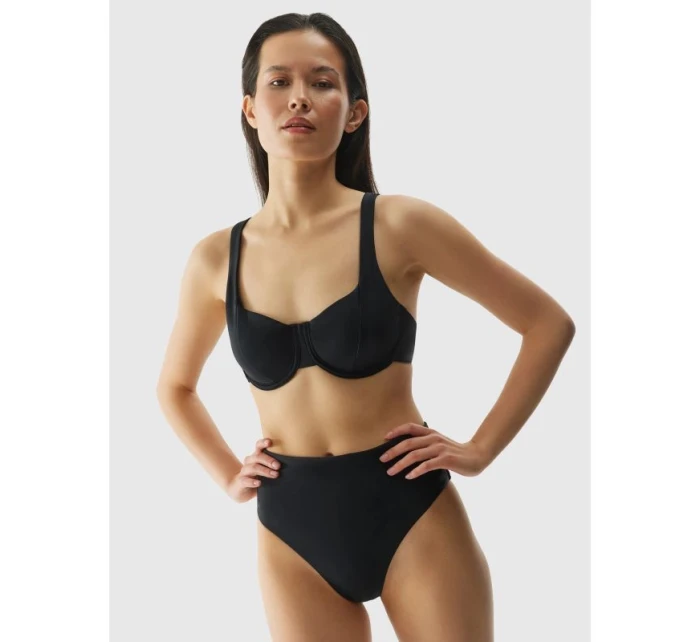 Dámský top model 21431018 - 4F Dámský top model 21431018 - 4F