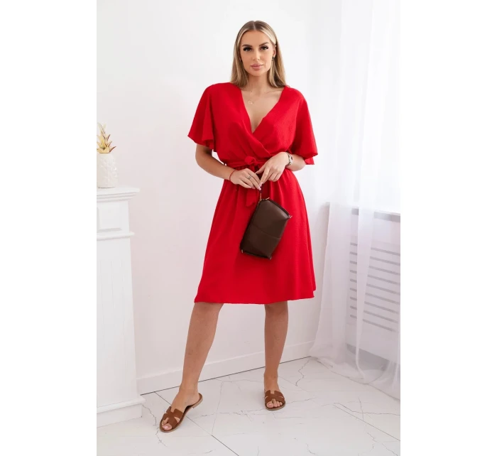 Šaty s vrstveným výstřihem červený