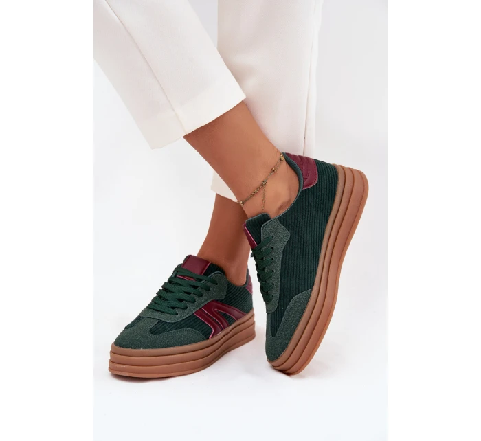 Sametové dámské tenisky na platformě Zelené model 21710188 - Boto Sametové dámské tenisky na platformě Zelené model 21710188 - Boto