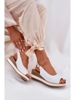 Kožené Sandály Na Klínu Artiker 56C2317 Bílé