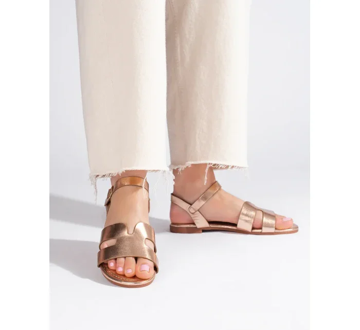 Praktické  sandály zlaté dámské bez podpatku
