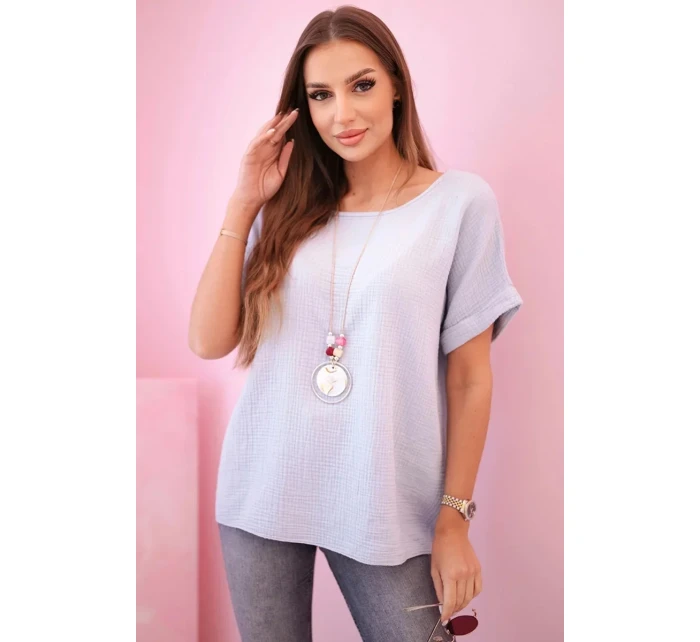 Mušelínová halenka s náhrdelníkem fuchsie