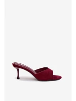 Sandály z imitace semiše na podpatku bordové model 22103082 - Boto Sandály z imitace semiše na podpatku bordové model 22103082 - Boto