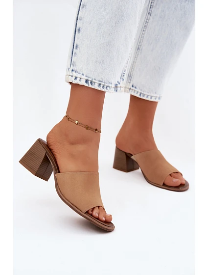 Klapky na podpatku model 228365 Step in style