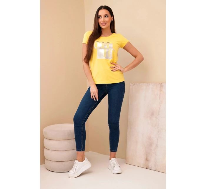 Dámské bavlněné tričko s potiskem CHIC žlutá Dámské bavlněné tričko s potiskem CHIC žlutá