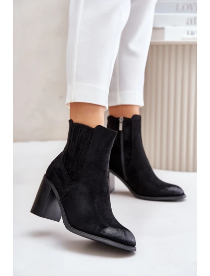 Zateplené dámské boty na podpatku eko semiš černé model 21674304 - Boto Zateplené dámské boty na podpatku eko semiš černé model 21674304 - Boto