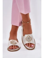 Dámské Sandály Na Ploché Podpatky S Dekorativním  Stříbrné model 21696681 - S.Barski