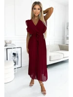 Plisované dámské šaty v vínové barvě s výstřihem a páskem model 21819820 - numoco basic