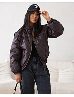Pikowana kurtka oversize ze stójką czekoladowa model 22553216 - Moon