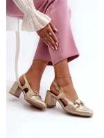 Kožené sandály na podpatku model 21659451 Zlaté - Maciejka