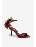 Sandály na podpatku s čokoládové model 21757834 - Boto Sandály na podpatku s čokoládové model 21757834 - Boto