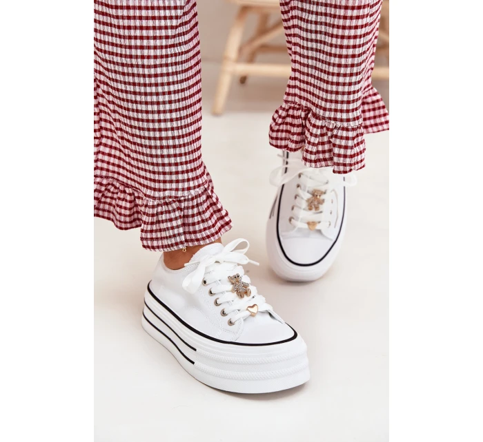 Dámské Tenisky Na Platformě Se Zlatými Doplňky Bílé Fiorina Dámské Tenisky Na Platformě Se Zlatými Doplňky Bílé Fiorina