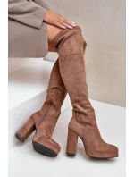 Kozačky na podpatku a platformě s vysokou holenní částí nad koleno, z eko semiše, tmavě béžové Zistaria