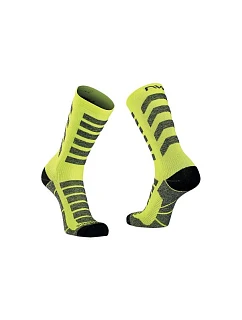 Skarpety rowerowe HUSKY model 22246877 HIGH SOCK - Northwave