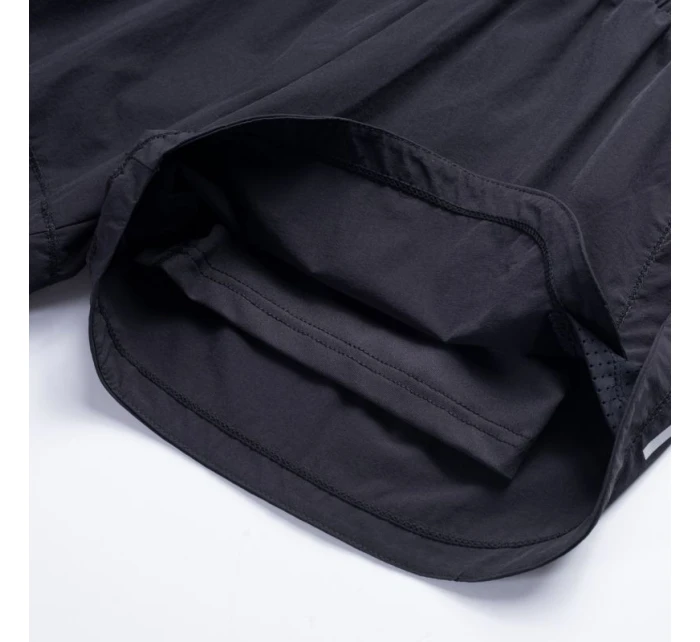 Šortky model 20849137 Wmns W - IQ