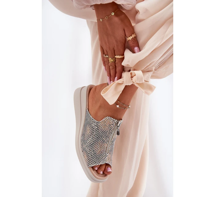 Dámské sandály na klínu se zipem zvířecí vzor béžové Irriva Dámské sandály na klínu se zipem zvířecí vzor béžové Irriva