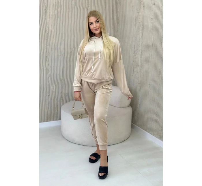 Velurová souprava klokaní béžová model 20710864 - Koucla
