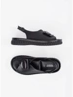 Krásné černé sandály dámské bez podpatku Krásné černé sandály dámské bez podpatku