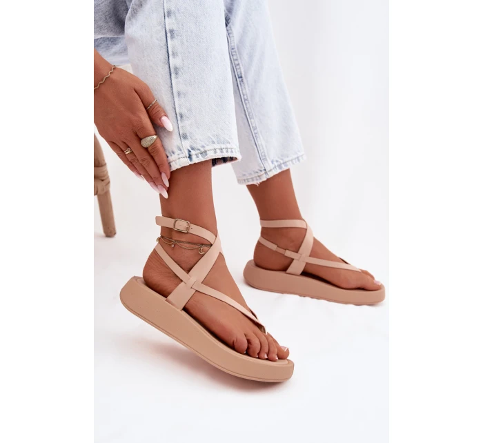 Dámské sandály na platformě Béžové model 22038413 - Boto