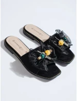 Trendy nazouváky dámské černé na plochém podpatku Trendy nazouváky dámské černé na plochém podpatku