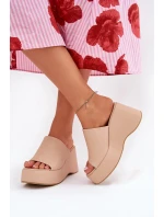 Ekokožené dámské sandály na platformě a klínu béžové Kisoffi Ekokožené dámské sandály na platformě a klínu béžové Kisoffi