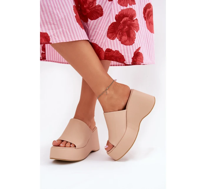 Ekokožené dámské sandály na platformě a klínu béžové Kisoffi Ekokožené dámské sandály na platformě a klínu béžové Kisoffi
