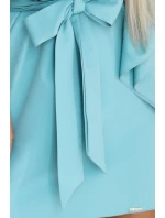 model 22015591 SOFIA Motýlí šaty se zavazováním v pase pastelově tyrkysové - numoco model 22015591 SOFIA Motýlí šaty se zavazováním v pase pastelově tyrkysové - numoco