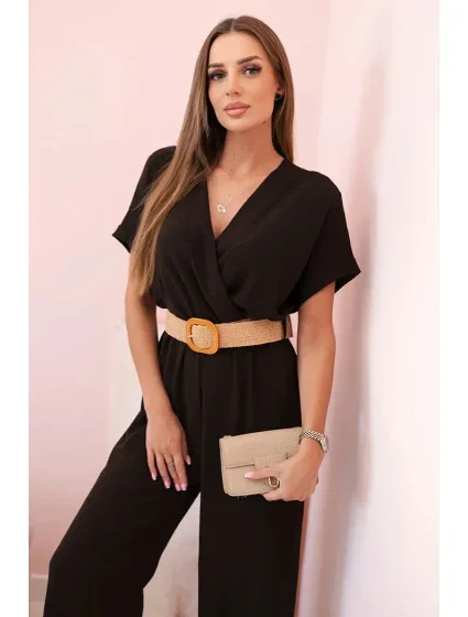 Kombinéza s ozdobným páskem v pase hnědý Kombinéza s ozdobným páskem v pase hnědý