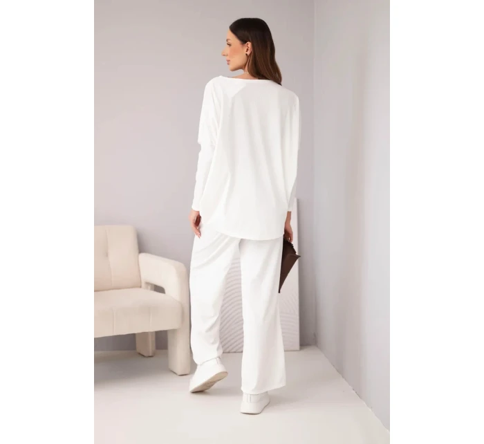 Dámská souprava z viskózy s volnou blůzou a kalhotami ecru