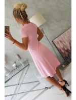 Šaty s průstřihem, krátké rukávy, pudrově růžové Šaty s průstřihem, krátké rukávy, pudrově růžové