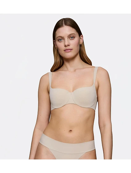 BODY MAKE-UP ILLUSION – Podprsenka Comfort Wire: podpora bez kompromisů Triumph