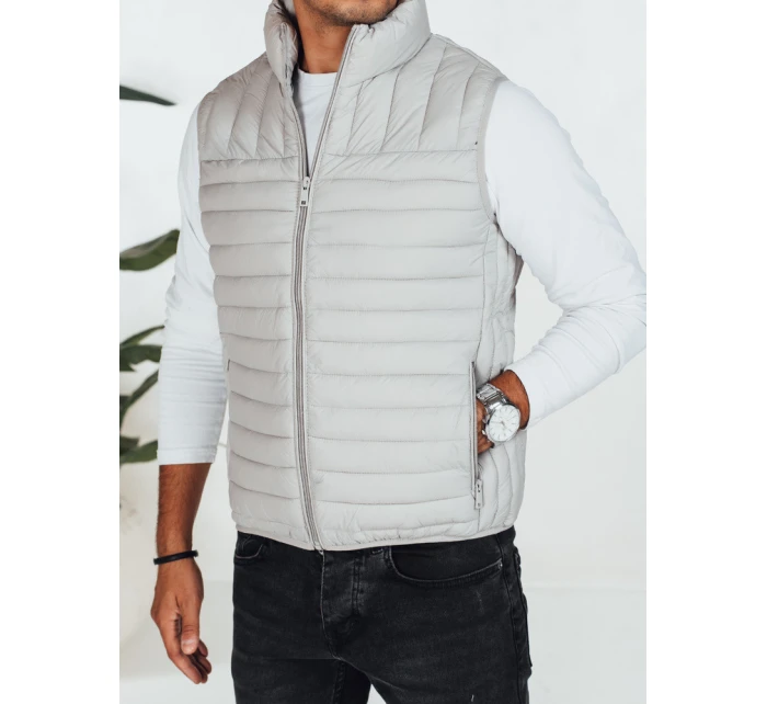 Pánská prošívaná vesta světle šedá model 21991566 - Dstreet Pánská prošívaná vesta světle šedá model 21991566 - Dstreet
