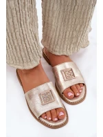 Dámské Sandály Na Plochém Podpatku S Ozdobou model 21696786 Zlaté - S.Barski Dámské Sandály Na Plochém Podpatku S Ozdobou model 21696786 Zlaté - S.Barski